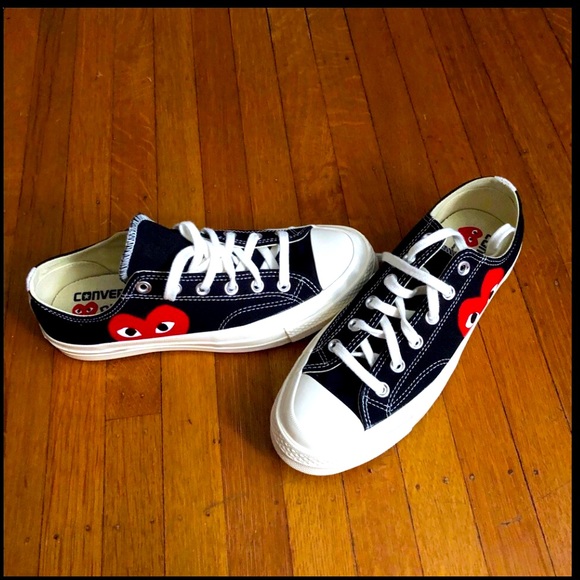 COMME DES GARÇONS PLAY Shoes - Converse-COMME DES GARÇONS PLAY 
﻿Size M7/W9